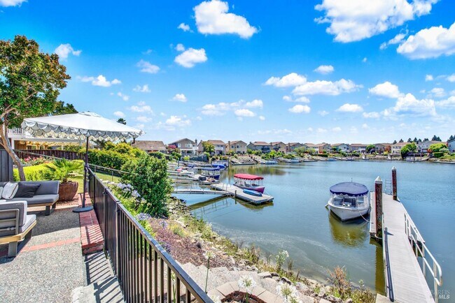 Building Photo - 25 Sea Breeze Ct