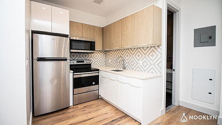 Foto principal - 3405 Farragut Rd