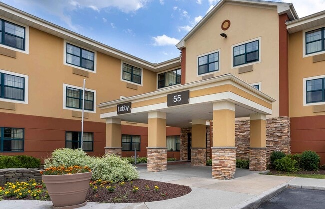 Building Photo - Furnished Studio-Fishkill - Westage Center