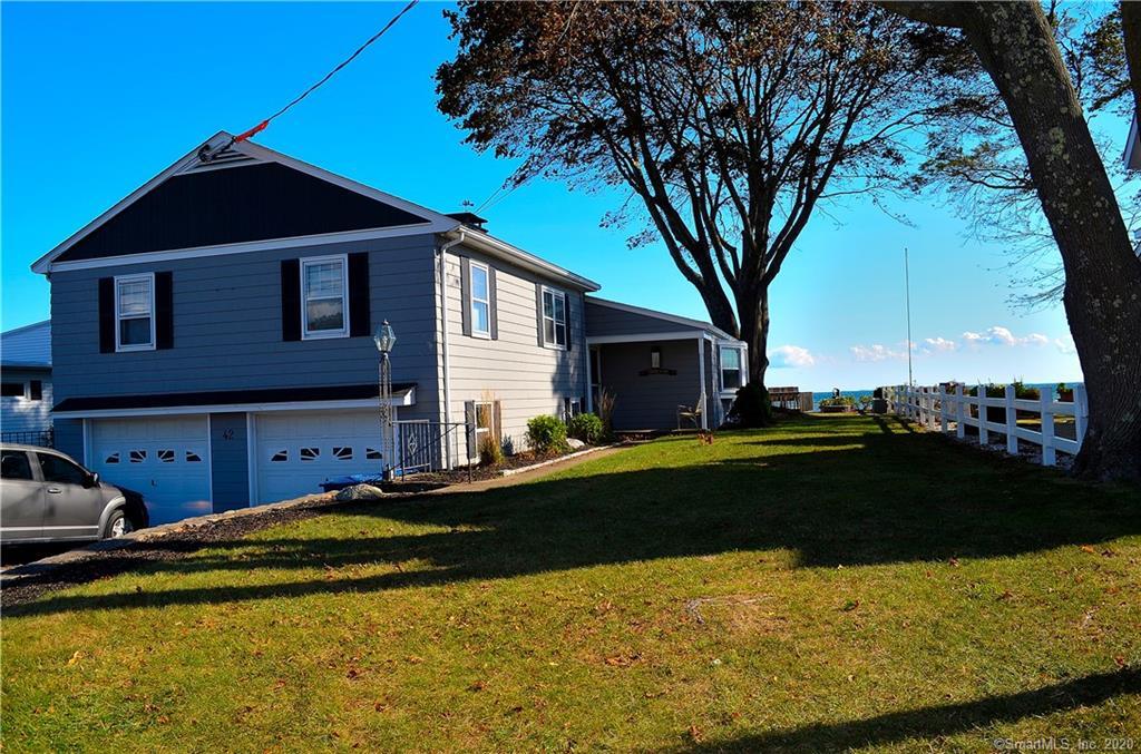 Primary Photo - 42 Windward Way