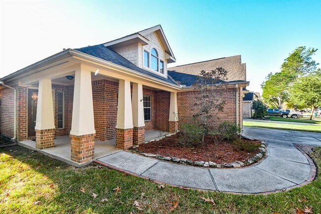 Foto del edificio - 14438 Eastern Redbud Ln
