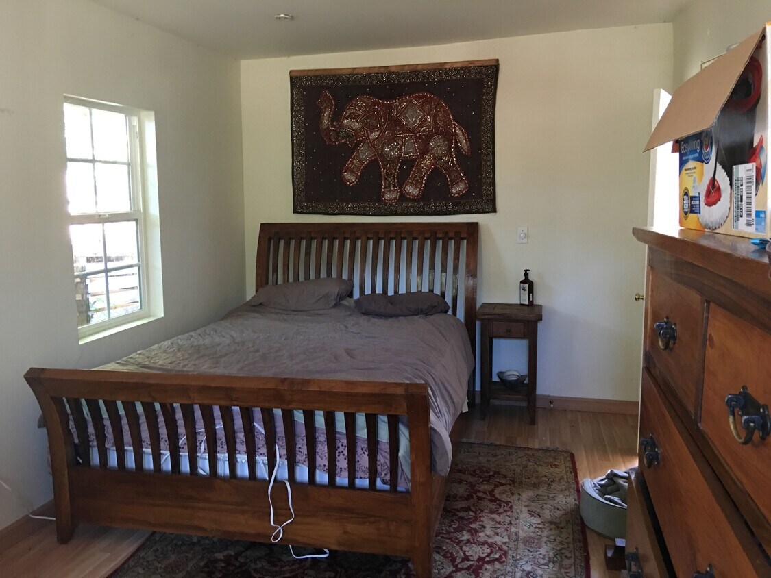 Bonus room - 5060 West 12th Street