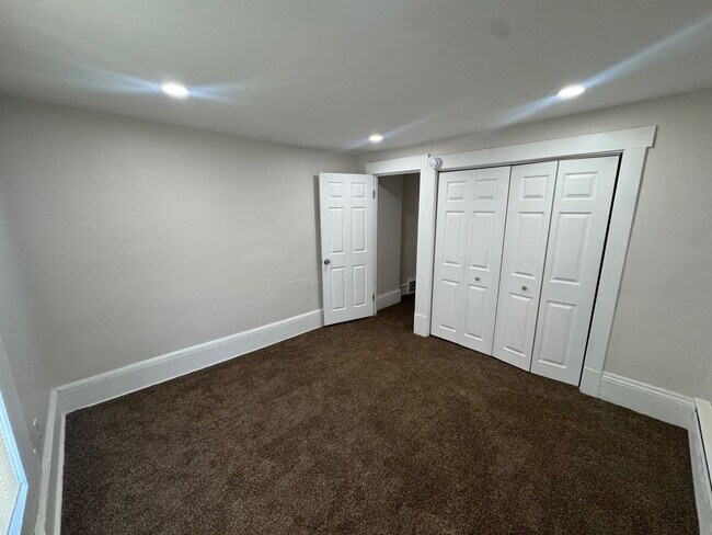 Foto del edificio - 3029 W 104th St