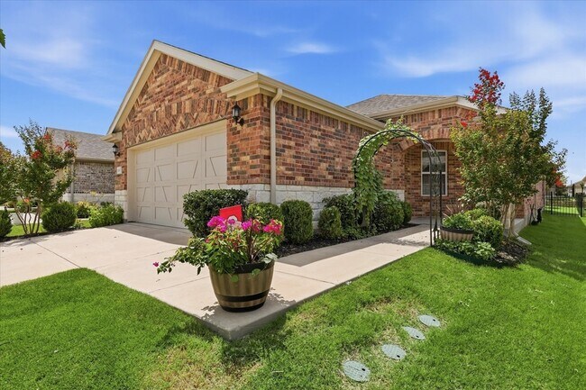 Foto del edificio - 1256 Eagle Ln