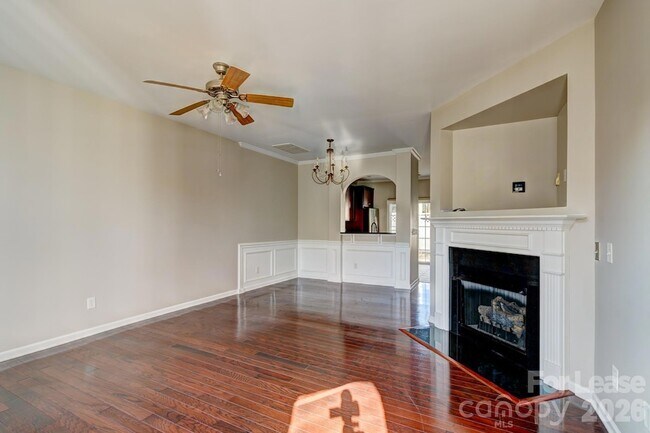 Foto del edificio - 417 River Park Road