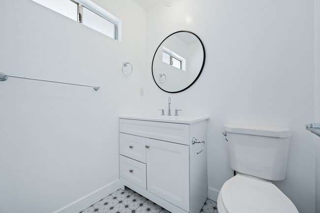 Interior Photo - Southfield East & West