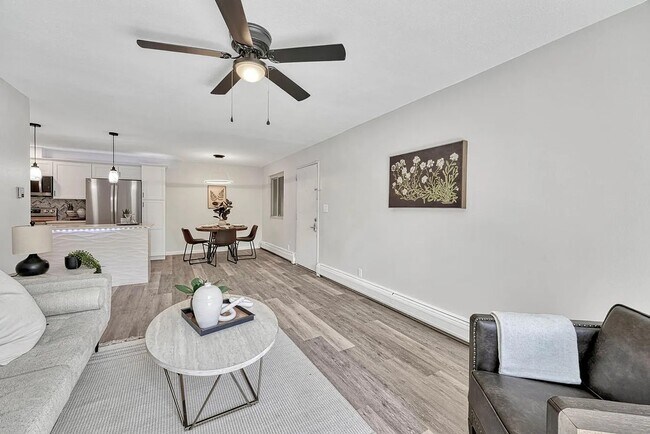 Foto del edificio - 2835 S Monaco St Pkwy