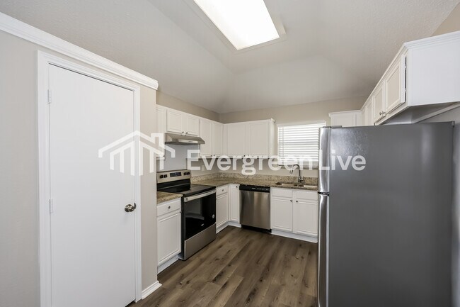 Building Photo - 6804 Cedar Shadow Dr