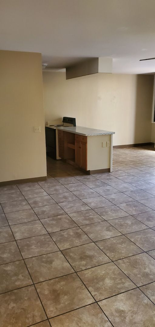 Building Photo - Makaha Valley Plantation 2 Bedroom Town Home