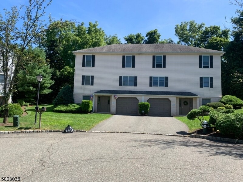 10 Magnolia Ct, Madison, NJ 07940 Condo for Rent in Madison, NJ