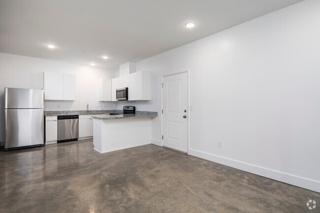 1 bed, 1 bath, 700 sq ft - St. John Flats II