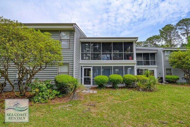 Building Photo - 710 Azalea Dr