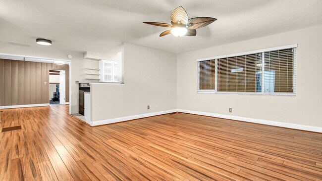 Foto del edificio - Gorgeous 2br/2ba home in North St Pete Ava...