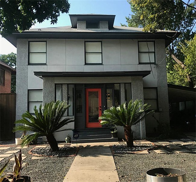 Building Photo - 516 Colquitt St