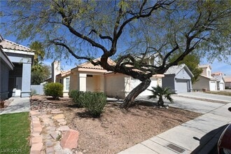 Building Photo - 7256 Winding Creek Dr