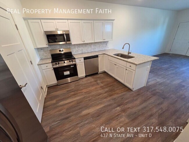 Building Photo - 437 N State Ave