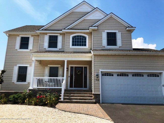 Building Photo - 1748 Bay Isle Dr