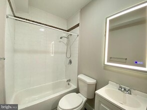 Building Photo - 1716 N Bouvier St