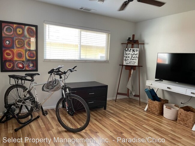 Foto del edificio - 3 br, 2 bath House - 1502 Sunset Avenue