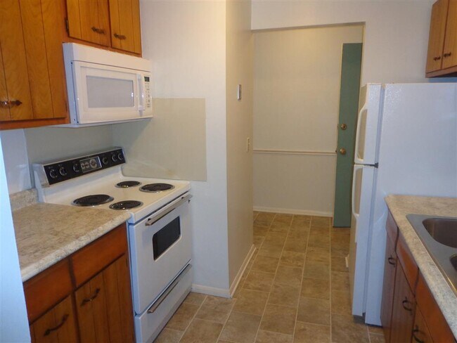 Cocina - 3141 Manley Rd