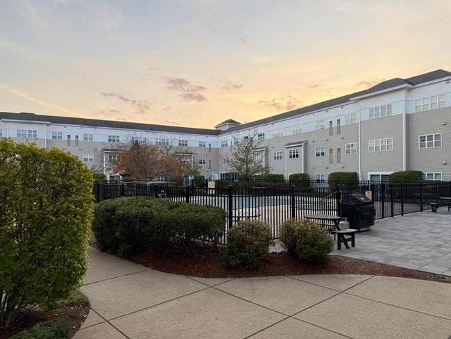 Foto del edificio - 211 Central St