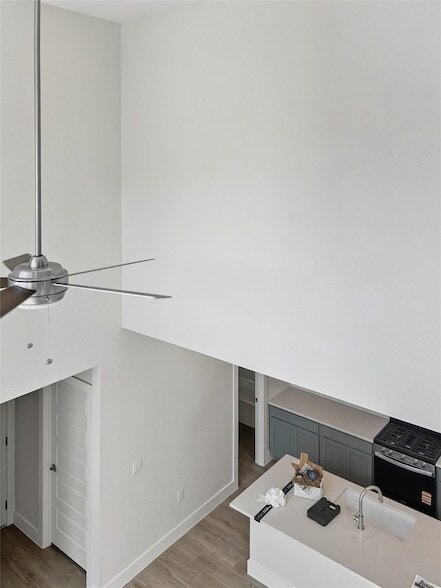 Building Photo - 9111 Hamadryas Dr