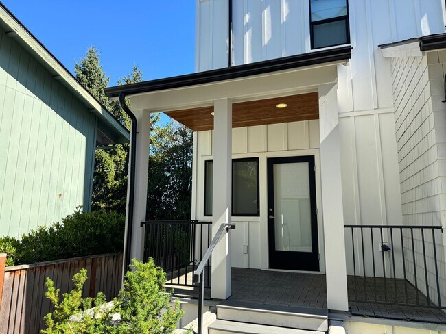 Foto del edificio - 2815 4th Ave W