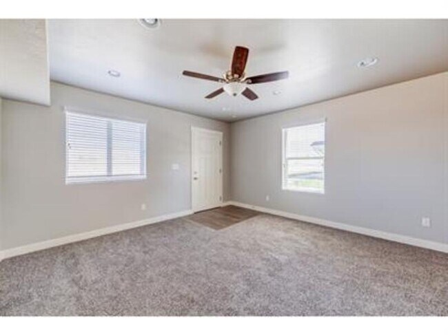 Foto del edificio - 4048 Sunbury Ln