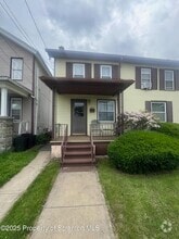 Building Photo - 1613 Lafayette St