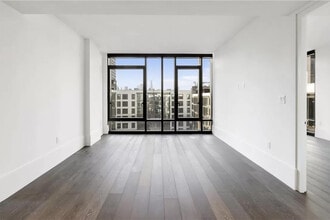 Building Photo - 429 Kent Ave