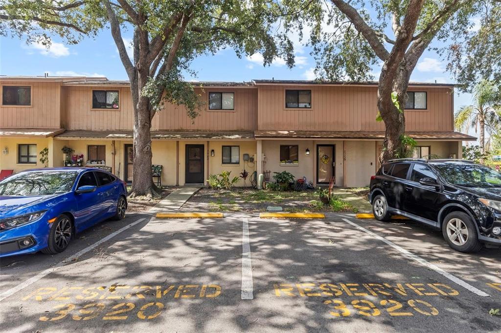 Primary Photo - 3920 Cedar Limb Ct