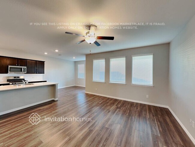 Foto del edificio - 14832 Grey Feather Trail