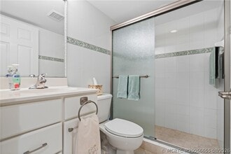Building Photo - 10200 S Ocean Dr