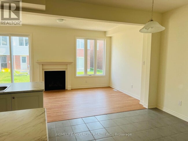 Photo du bâtiment - 7 Sail Rd