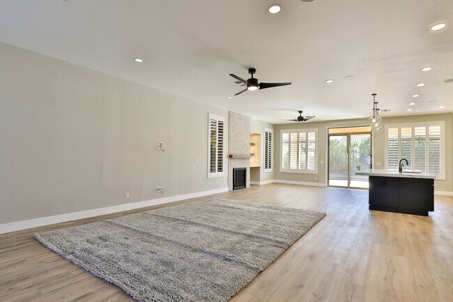 Building Photo - 2413 W Musket Way