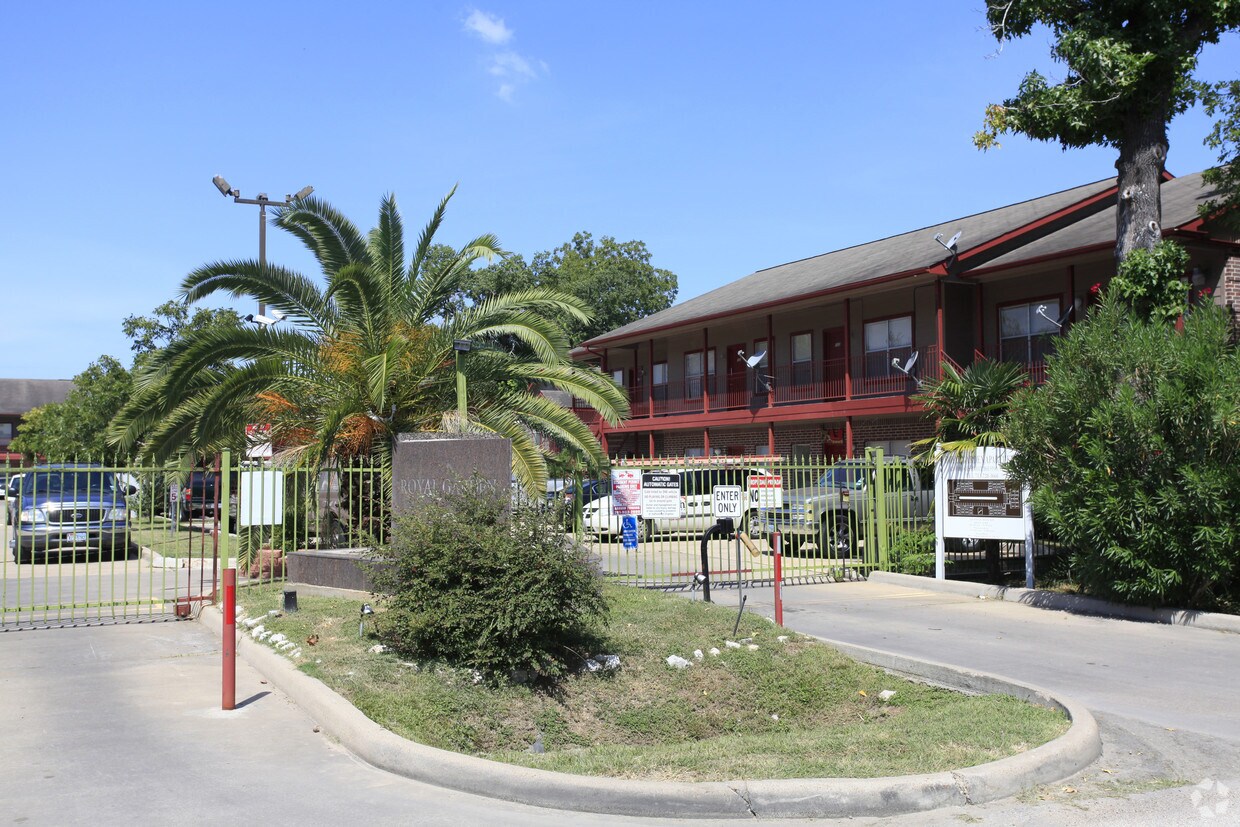 Foto principal - Royal Garden Apartments