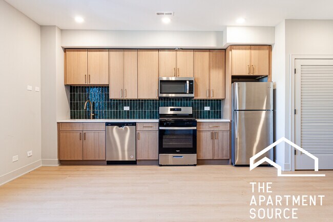 Foto del edificio - 4102 N Sheridan Rd