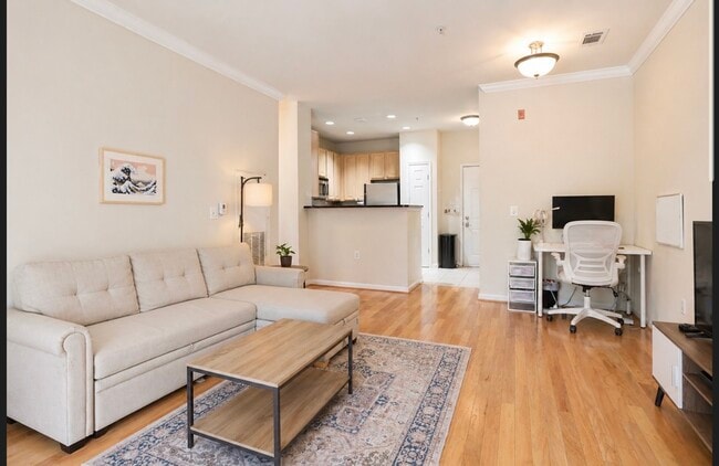 Building Photo - 2465 Army Navy Dr