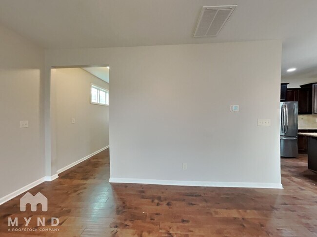 Foto del edificio - 225 E Webber Ln