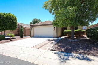 Building Photo - 11761 W Dos Rios Dr