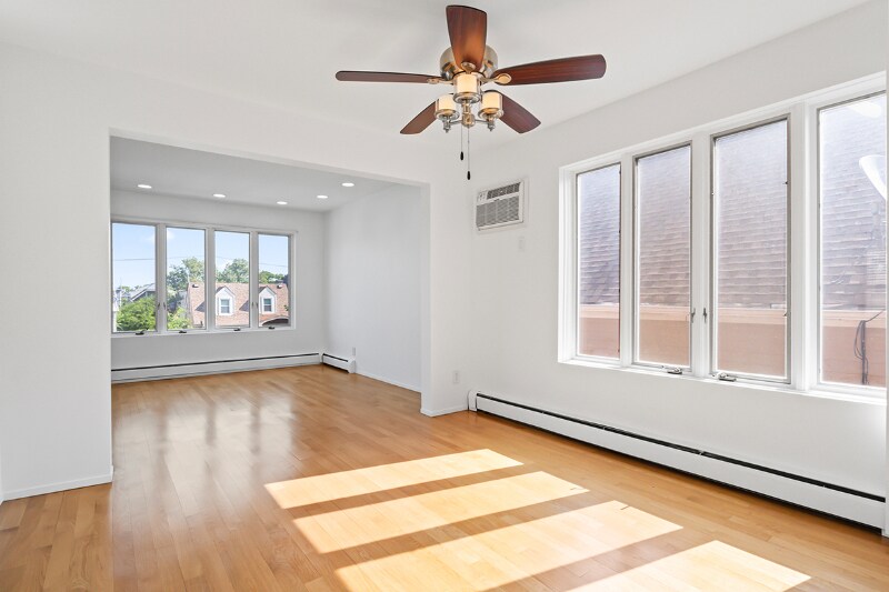 4915 W Grace St Unit 2, Chicago, IL 60641 Room for Rent in Chicago, IL