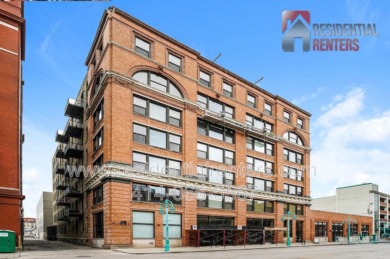 Foto principal - 239 E Chicago St