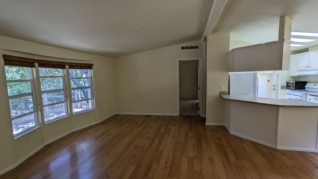 Building Photo - 892 Corbett Canyon Rd