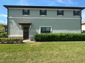 Building Photo - 8501 Arcadia Ln