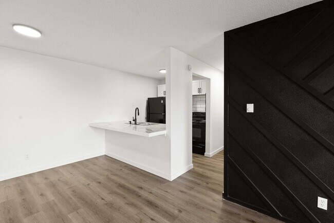 Foto del edificio - Cypress 1 (East Ridge)