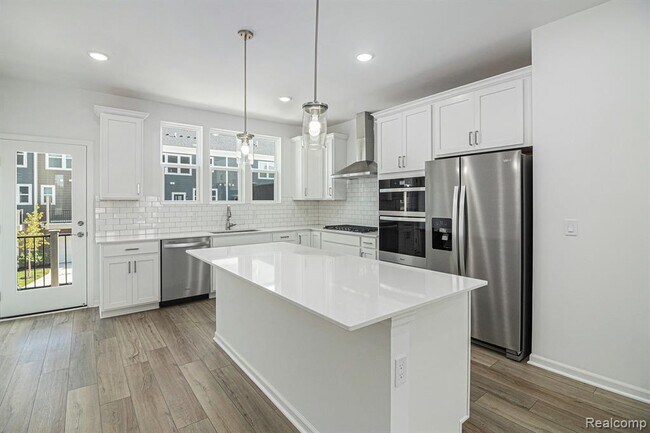 Foto del edificio - 43071 Atwood Ave