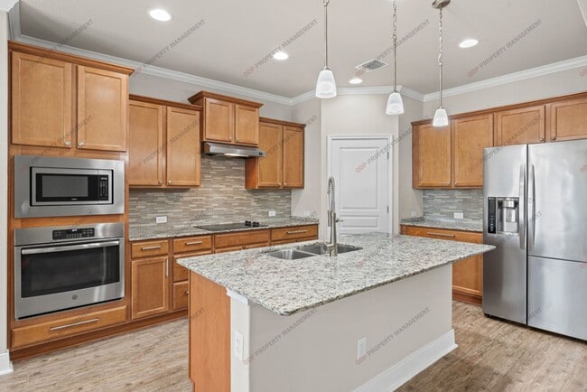 Building Photo - Magnificent home in Wyndham Hill Community! -Refrigerator, Washer/Dryer, and Lawn Care ALL INCLUDED