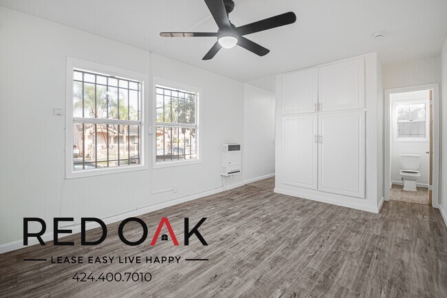 Foto del edificio - 1269 Normandie Ave