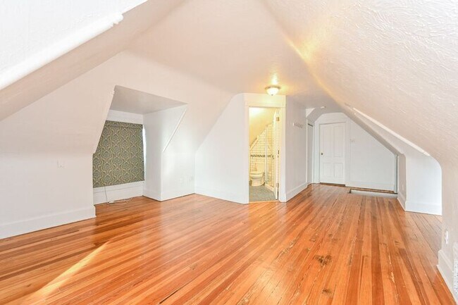 Foto del edificio - 1440 N Gaylord St