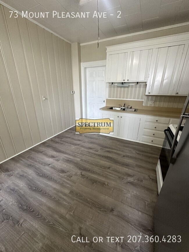 Foto del edificio - 73 Mt Pleasant Ave